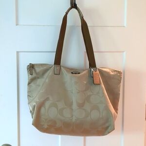 Coach  tote carryall bag